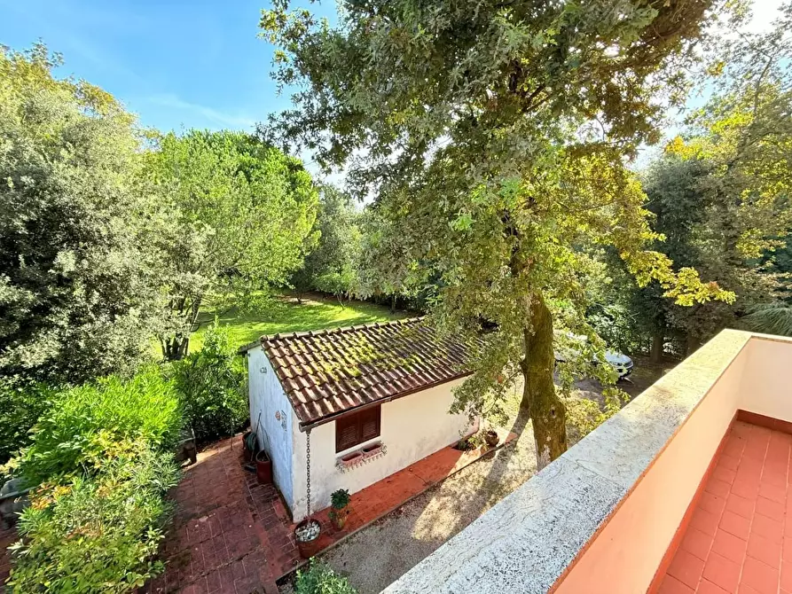 Immagine 5 di Casa bifamiliare in vendita  a Massa