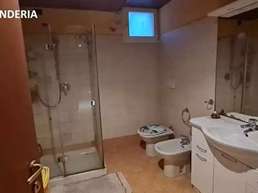 Immagine 6 di Appartamento in vendita  a Lesmo