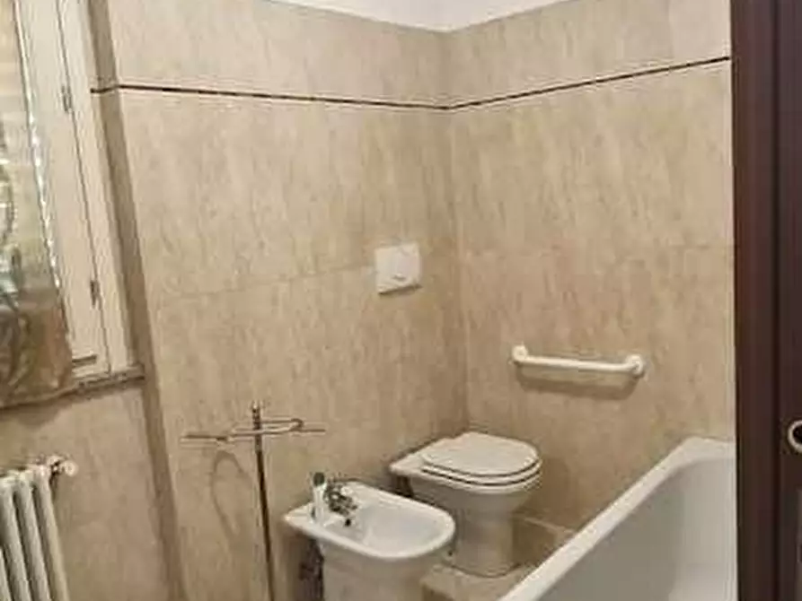 Immagine 1 di Appartamento in vendita  a Lesmo