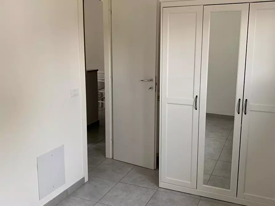 Immagine 11 di Appartamento in vendita  a Viareggio