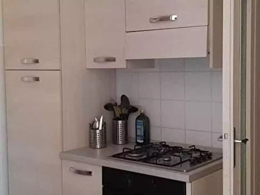 Immagine 2 di Appartamento in vendita  a Pisa
