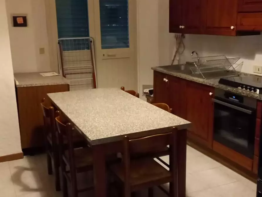 Immagine 1 di Appartamento in affitto  a Pisa
