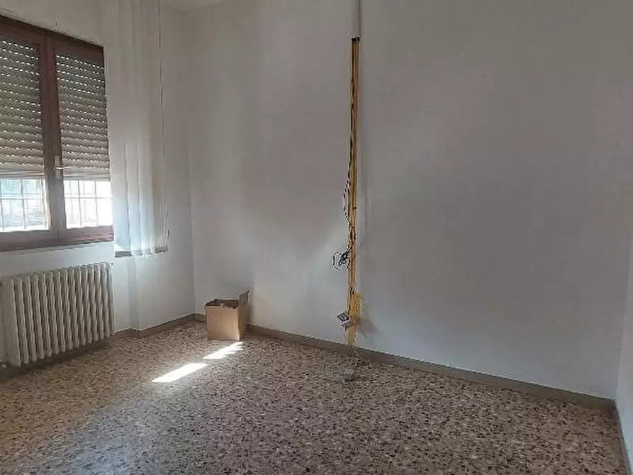 Immagine 15 di Appartamento in vendita  a Pistoia
