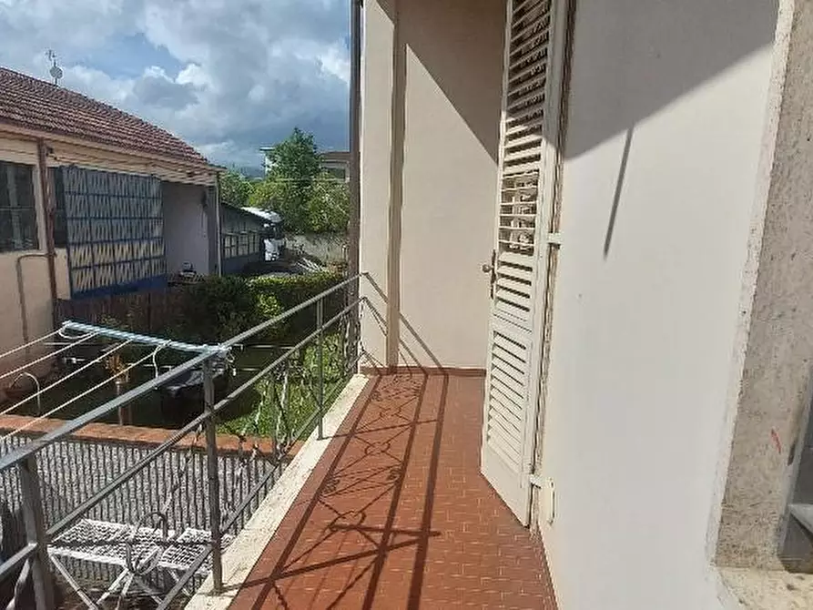 Immagine 5 di Appartamento in vendita  a Pistoia