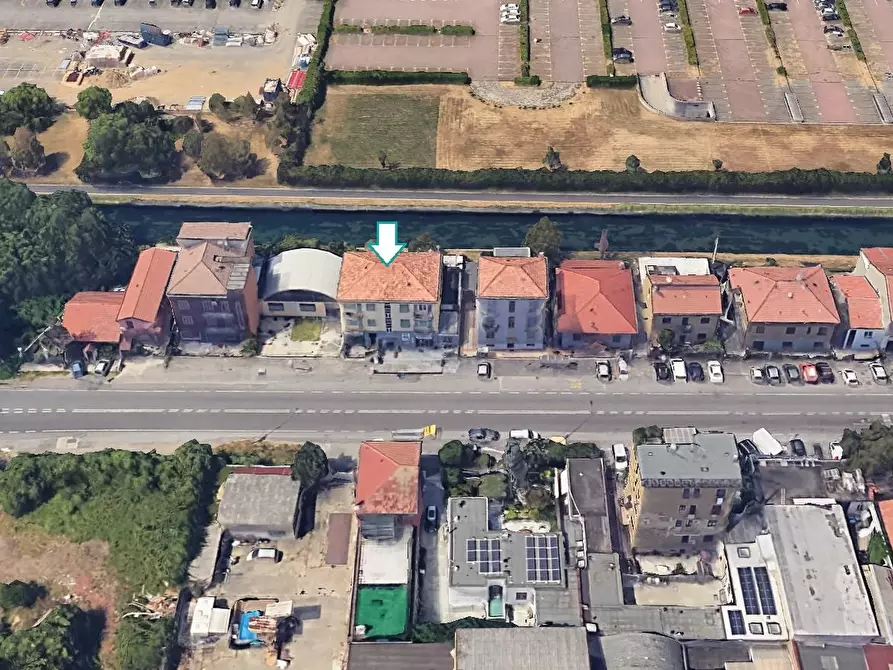 Immagine 2 di Appartamento in vendita  a Rozzano
