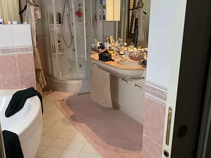 Immagine 13 di Casa bifamiliare in vendita  a Verano Brianza