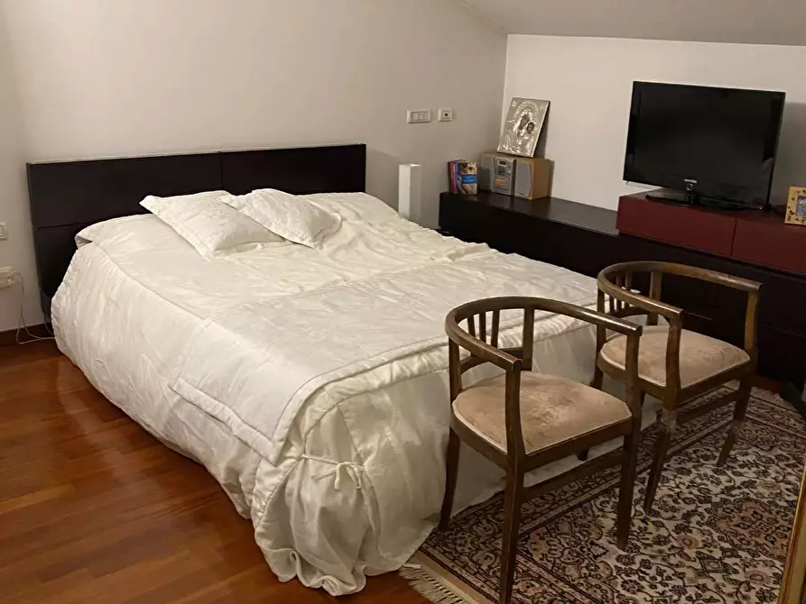Immagine 10 di Casa bifamiliare in vendita  a Verano Brianza
