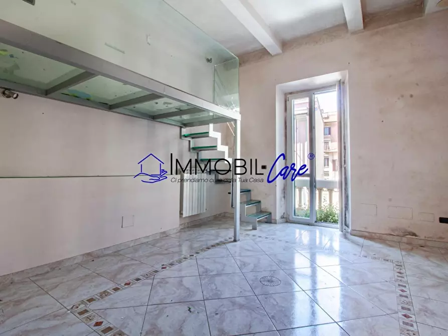 Immagine 2 di Appartamento in vendita  a Livorno