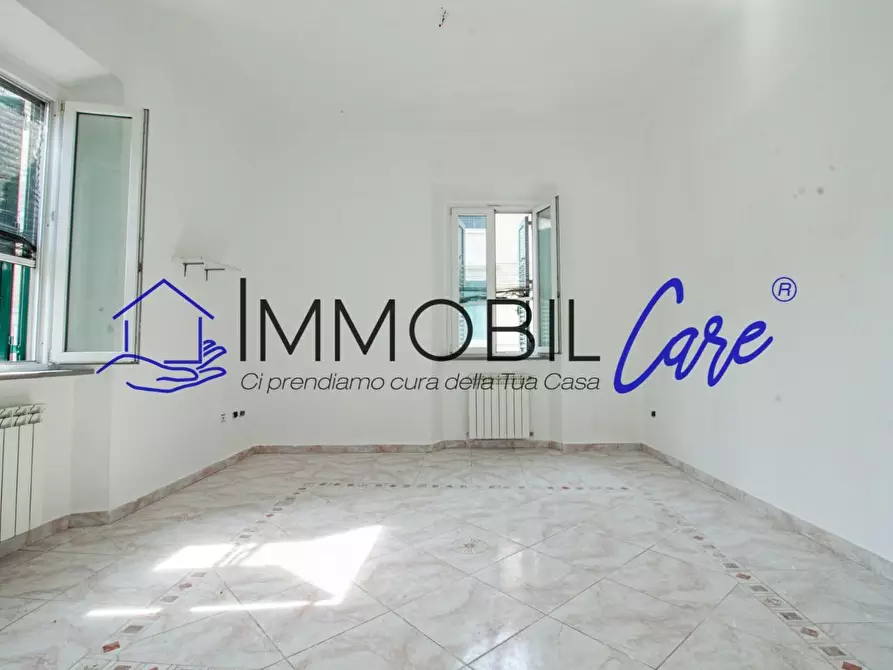 Immagine 3 di Appartamento in vendita  a Livorno