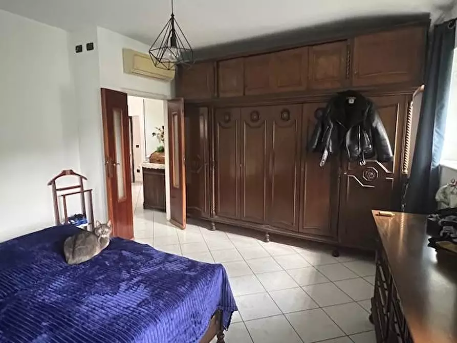Immagine 19 di Appartamento in vendita  a Carrara