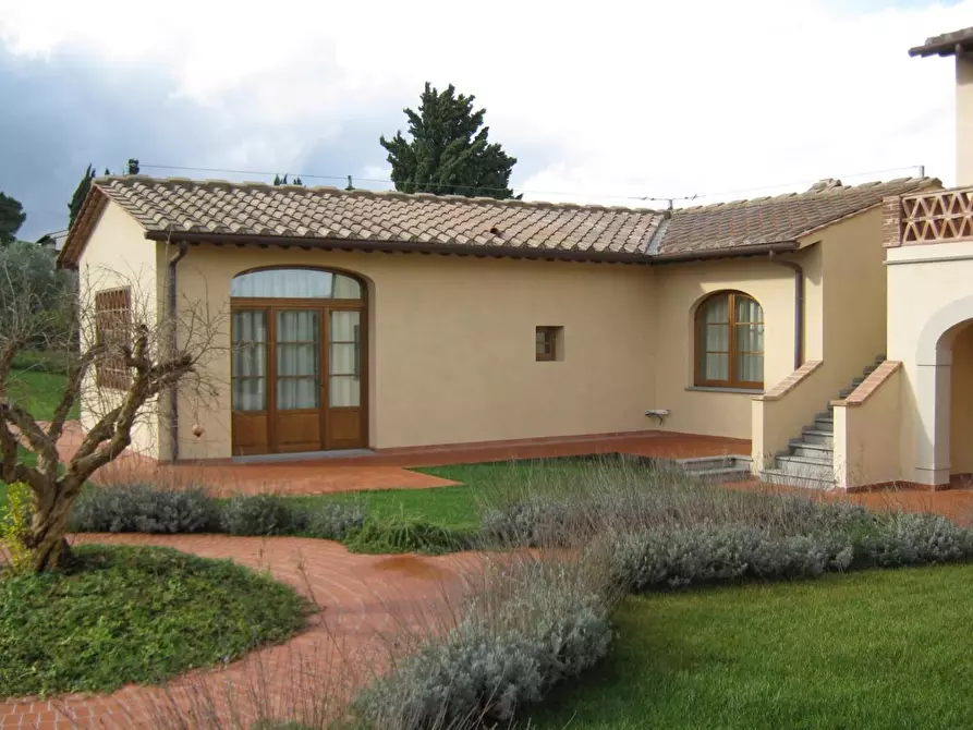 Immagine 4 di Casa colonica in vendita  a Cerreto Guidi