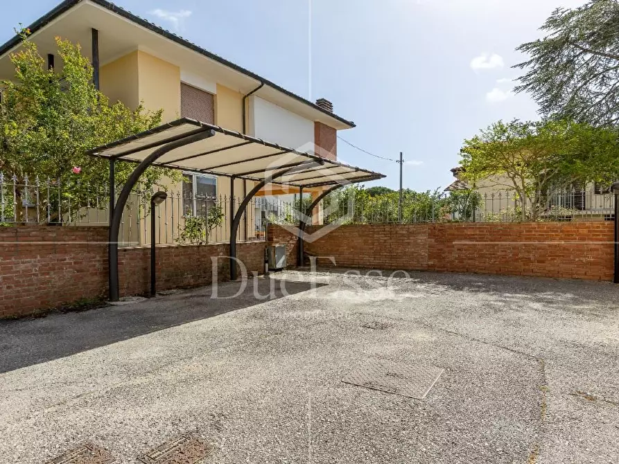 Immagine 24 di Terratetto in vendita  a Pisa