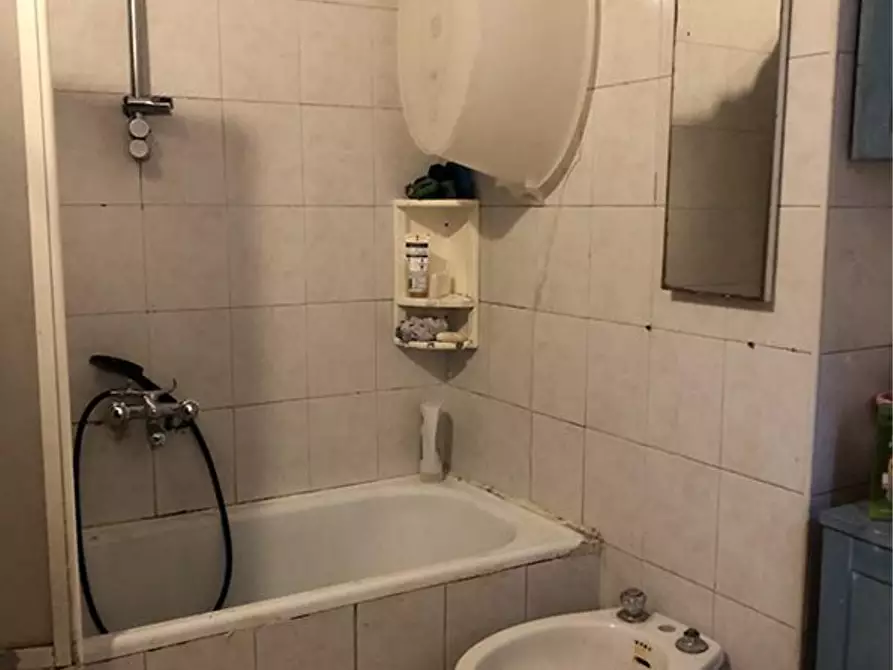 Immagine 7 di Appartamento in vendita  a Cesano Maderno