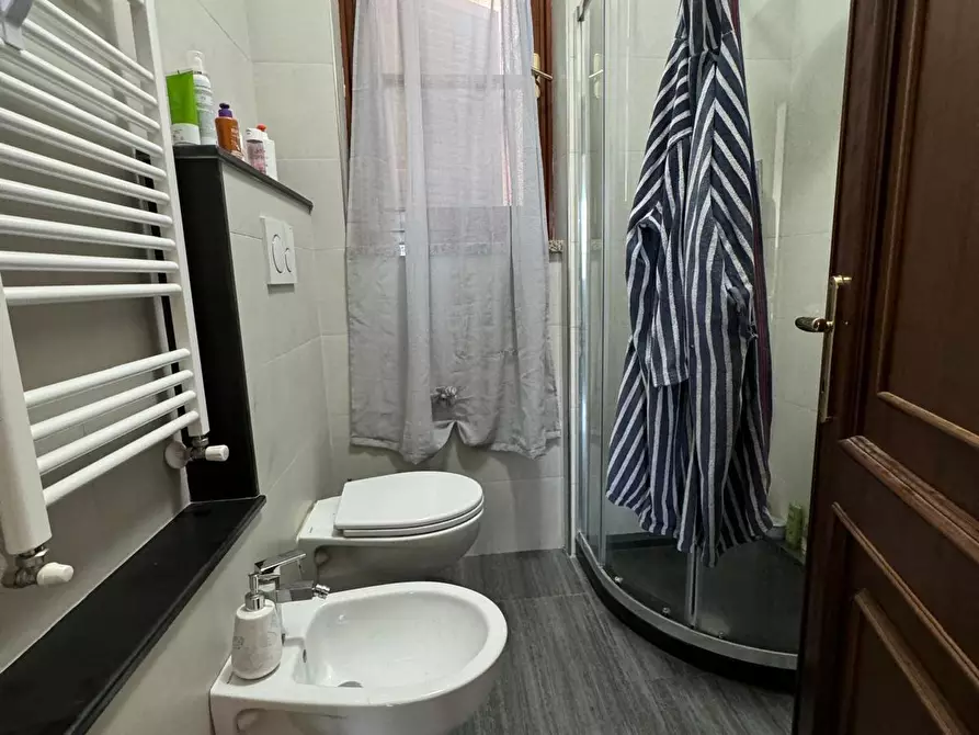 Immagine 25 di Villa in vendita  a Carrara
