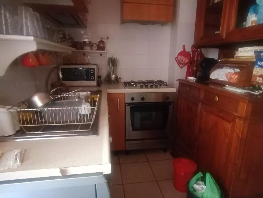 Immagine 8 di Appartamento in vendita  a Carrara