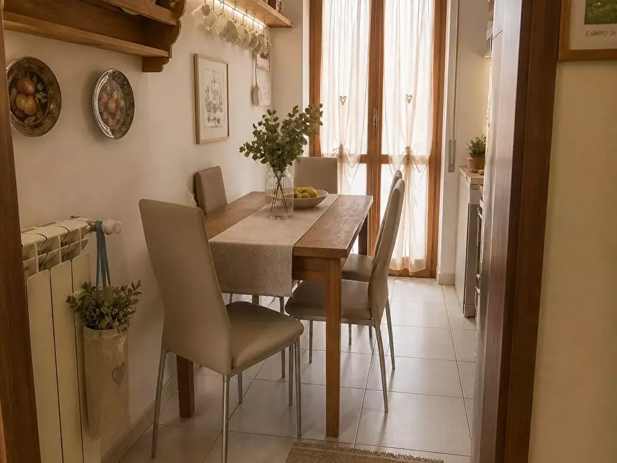 Immagine 20 di Appartamento in vendita  a Carrara