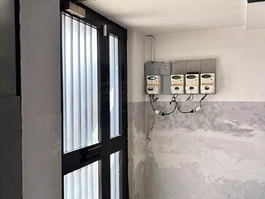 Immagine 3 di Appartamento in vendita  a Rozzano