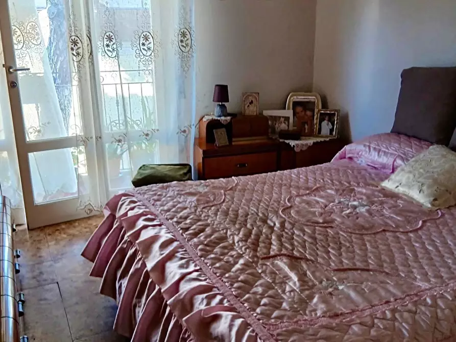 Immagine 4 di Appartamento in vendita  a Viareggio