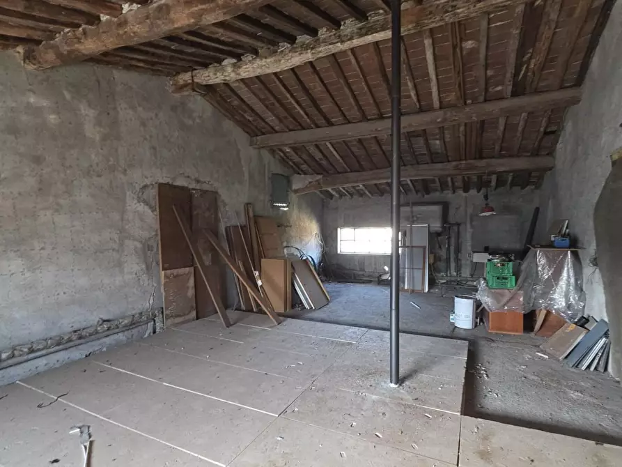Immagine 23 di Casa indipendente in vendita  a Capannori