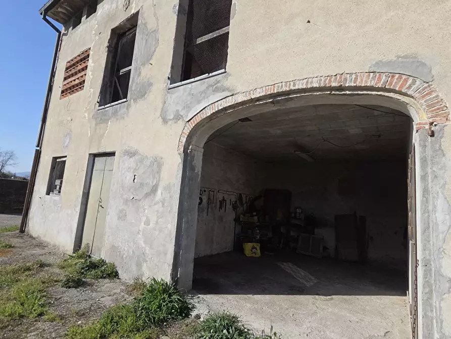Immagine 29 di Casa indipendente in vendita  a Capannori