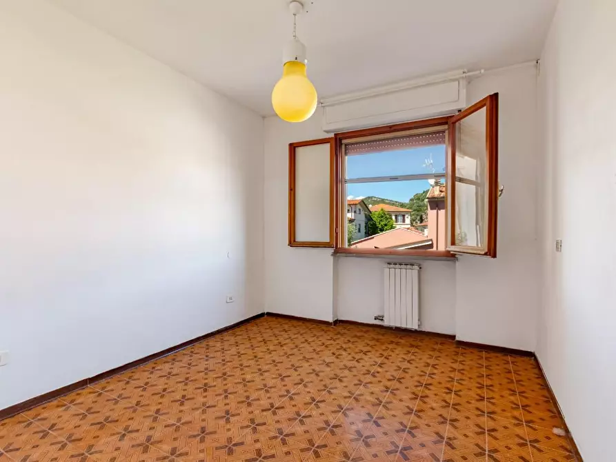 Immagine 21 di Appartamento in vendita  a Vecchiano