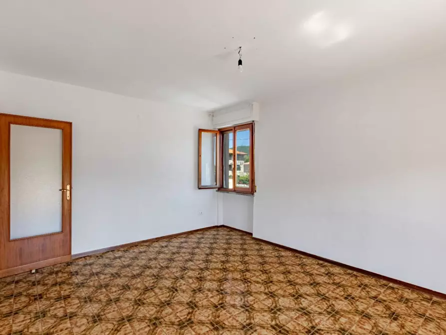 Immagine 7 di Appartamento in vendita  a Vecchiano