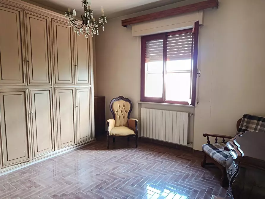 Immagine 15 di Casa trifamiliare in vendita  a Rosignano Marittimo