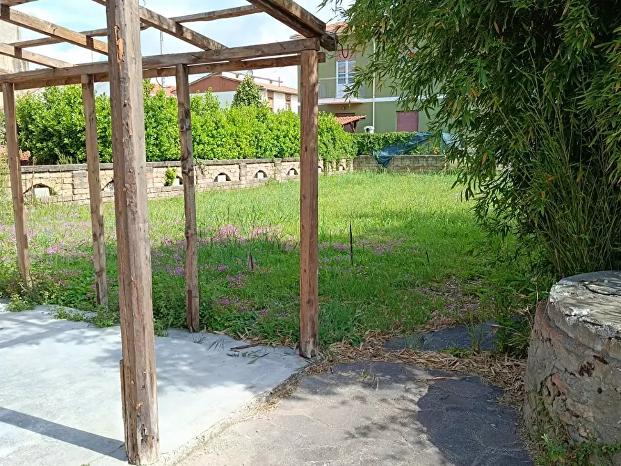Immagine 6 di Casa trifamiliare in vendita  a Rosignano Marittimo