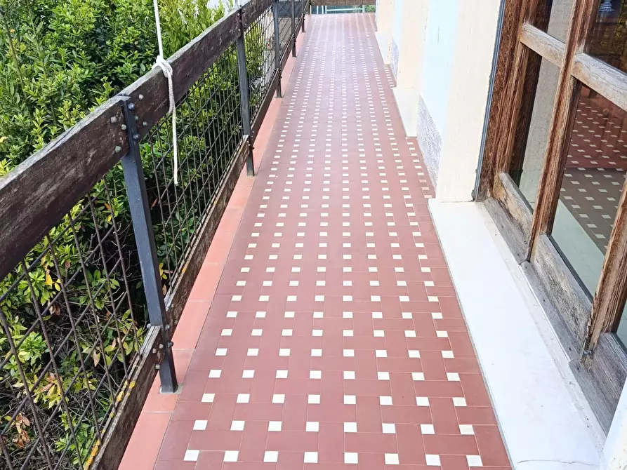 Immagine 35 di Casa trifamiliare in vendita  a Rosignano Marittimo