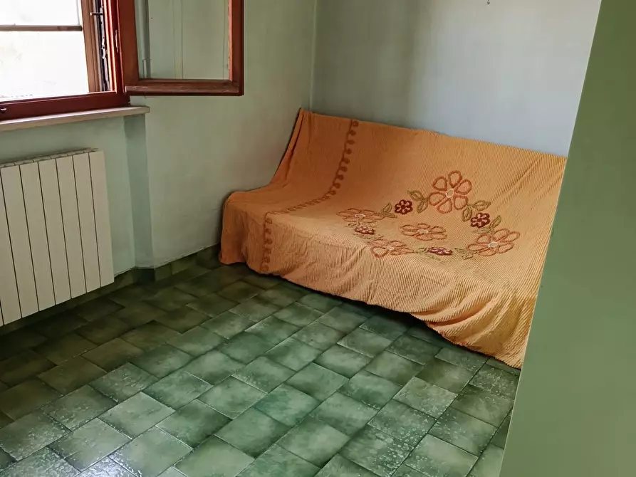 Immagine 23 di Casa trifamiliare in vendita  a Rosignano Marittimo