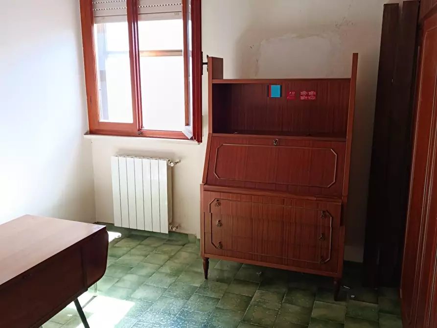 Immagine 24 di Casa trifamiliare in vendita  a Rosignano Marittimo