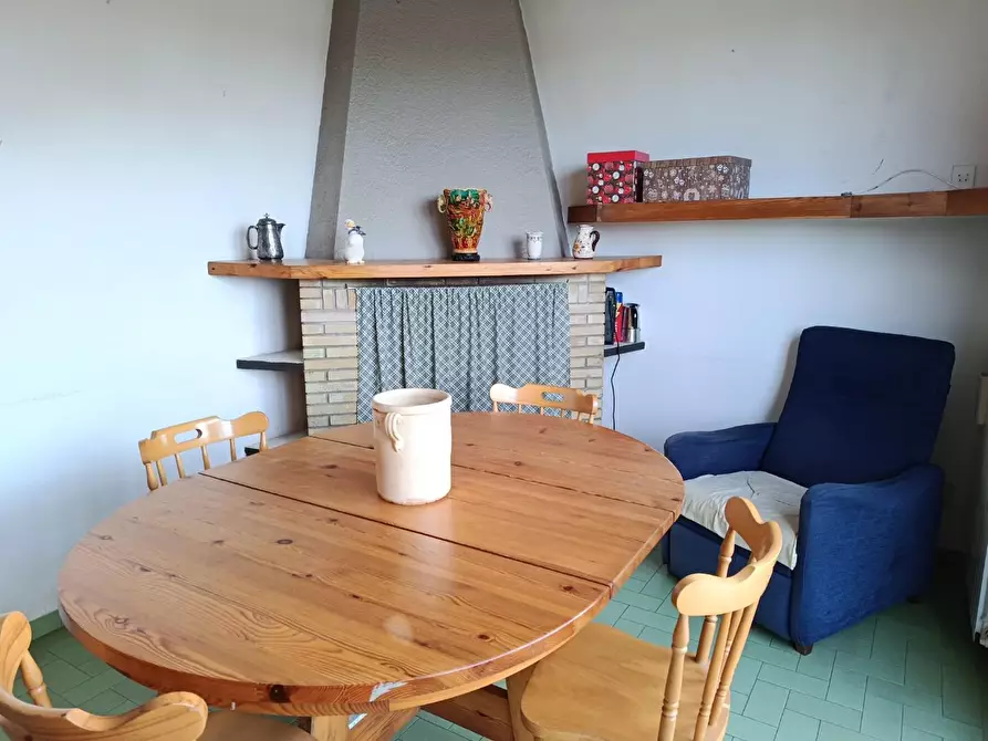 Immagine 9 di Casa trifamiliare in vendita  a Rosignano Marittimo