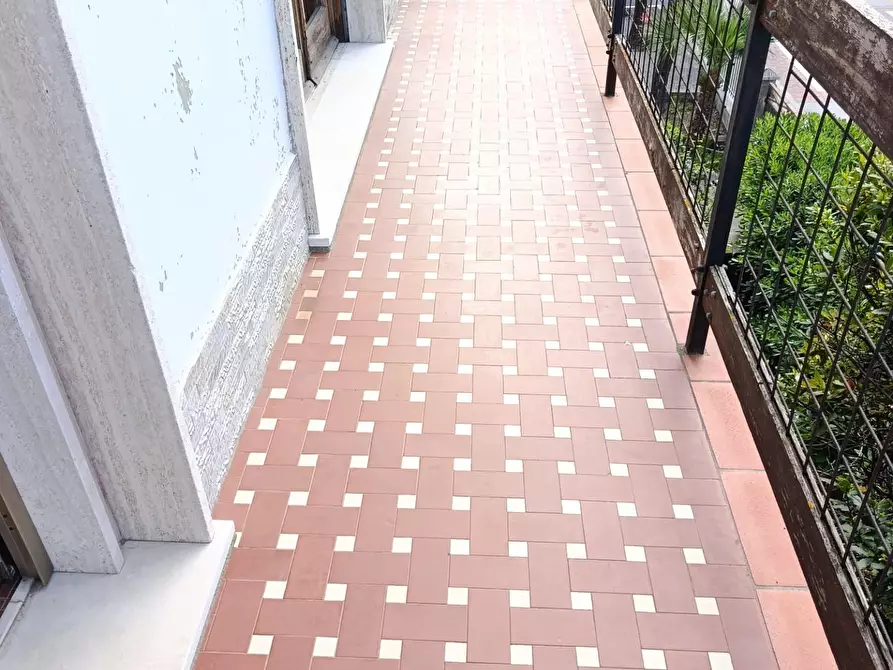 Immagine 34 di Casa trifamiliare in vendita  a Rosignano Marittimo