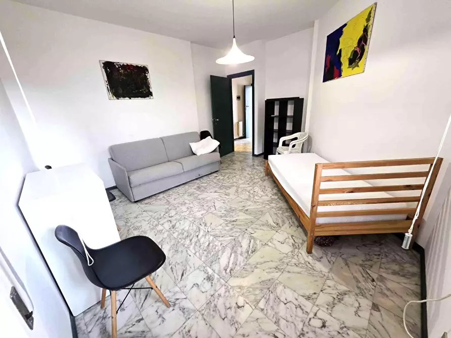 Immagine 1 di Appartamento in vendita  a Massa