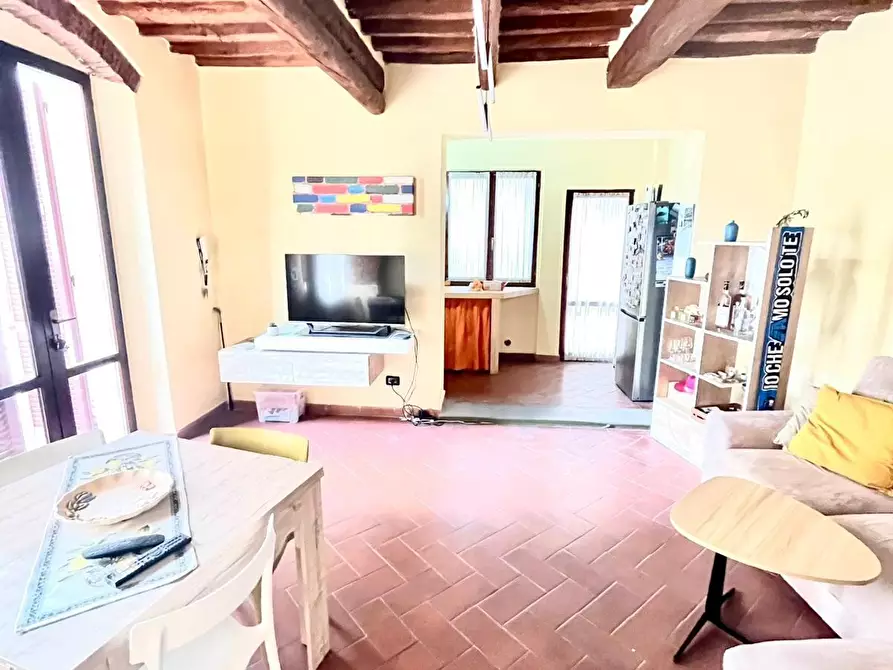 Immagine 4 di Appartamento in vendita  a Pisa