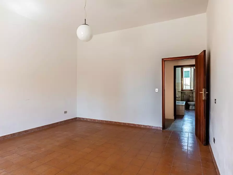 Immagine 10 di Appartamento in vendita  a Buti