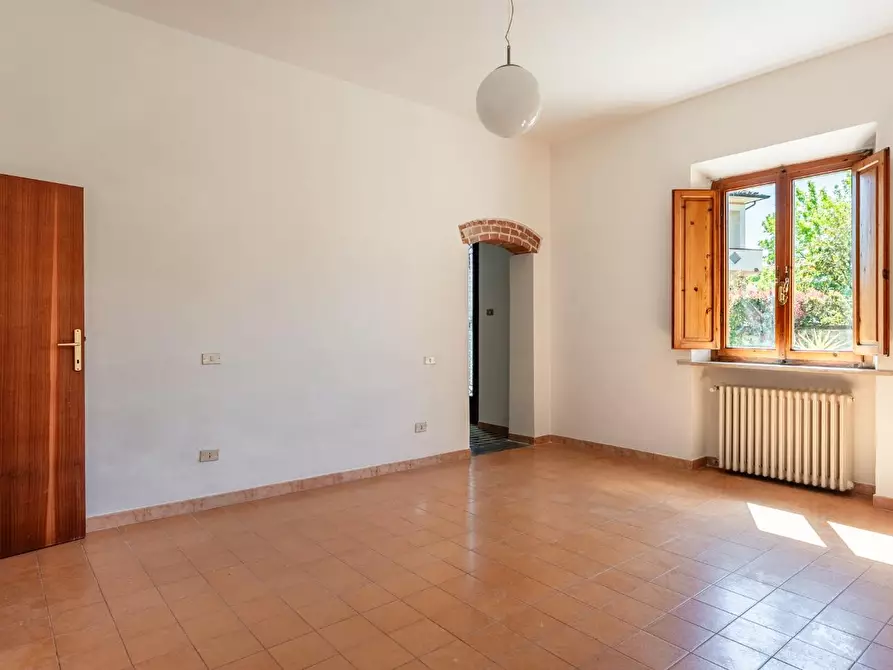 Immagine 9 di Appartamento in vendita  a Buti