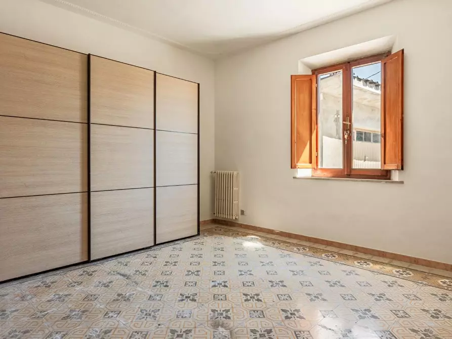 Immagine 16 di Appartamento in vendita  a Buti