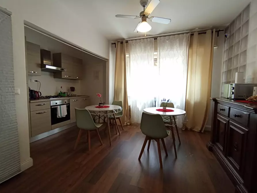 Immagine 5 di Appartamento in vendita  a Pisa