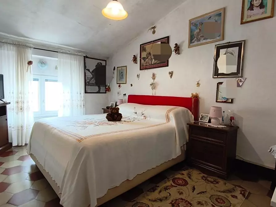 Immagine 5 di Mansarda in vendita  a Carrara