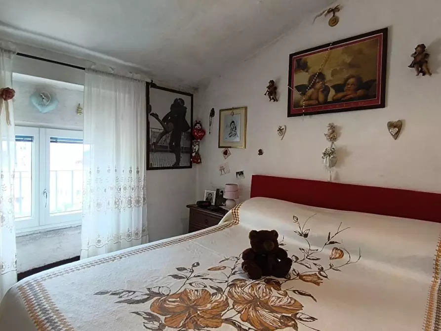 Immagine 14 di Mansarda in vendita  a Carrara