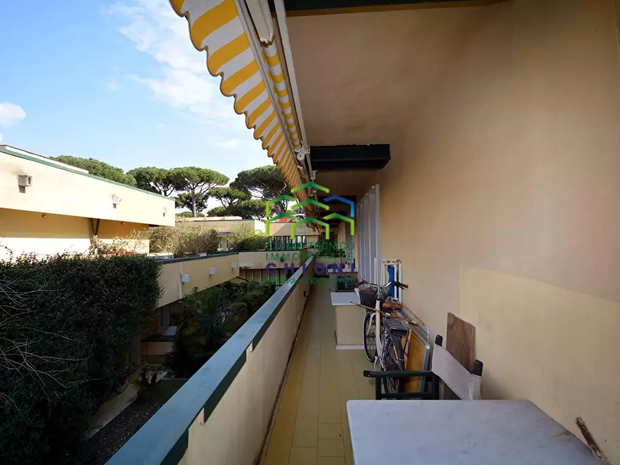 Immagine 27 di Appartamento in vendita  a Montignoso