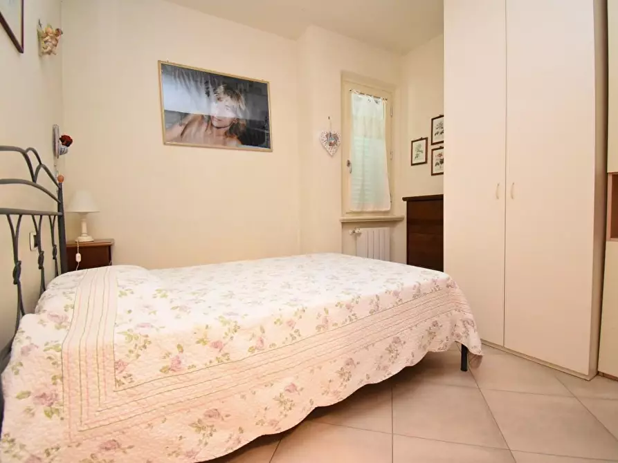 Immagine 9 di Appartamento in vendita  a Camaiore