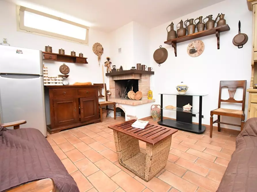 Immagine 13 di Appartamento in vendita  a Camaiore