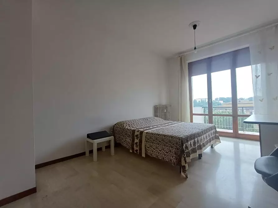 Immagine 9 di Appartamento in vendita  a Siena
