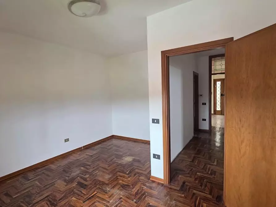 Immagine 9 di Appartamento in vendita  a Santa Croce Sull'arno