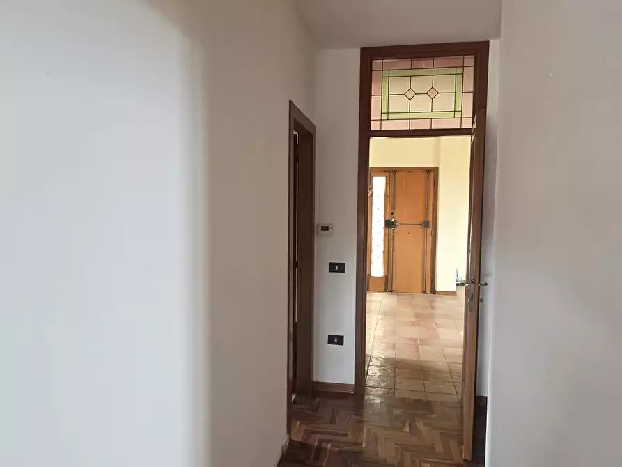Immagine 14 di Appartamento in vendita  a Santa Croce Sull'arno