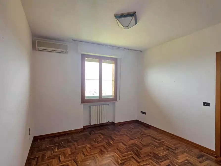 Immagine 15 di Appartamento in vendita  a Santa Croce Sull'arno