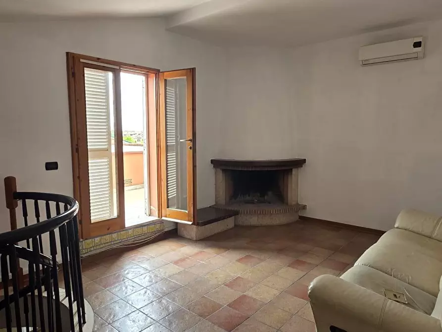 Immagine 19 di Appartamento in vendita  a Santa Croce Sull'arno