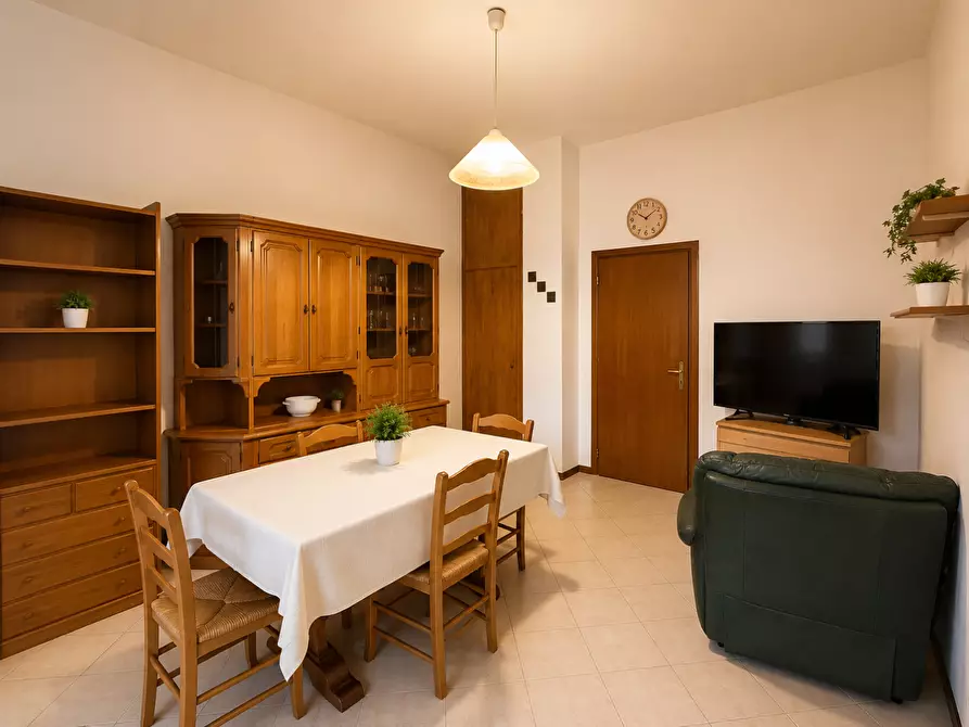 Immagine 4 di Appartamento in vendita  a Cascina